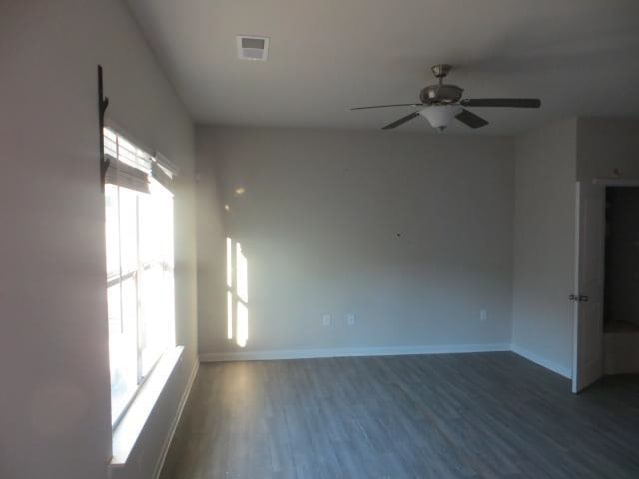 585 Mcwilliams Rd Se Unit 901 photo