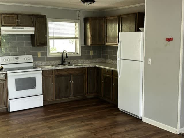 138 Beech Ave NE photo