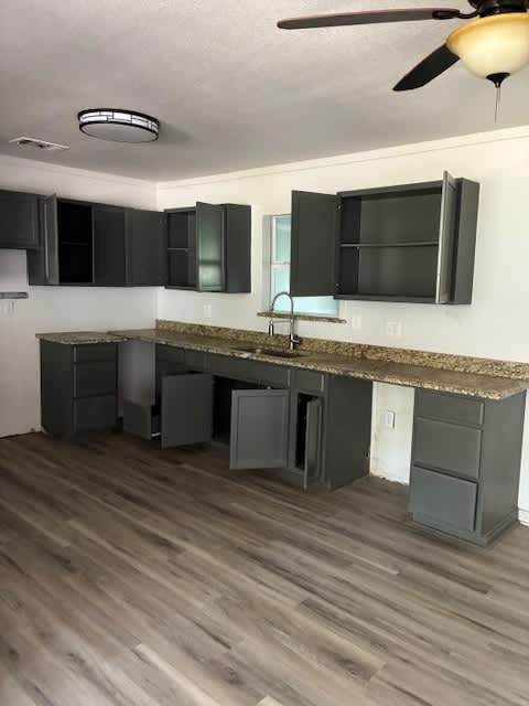 120 Pierce Dr photo
