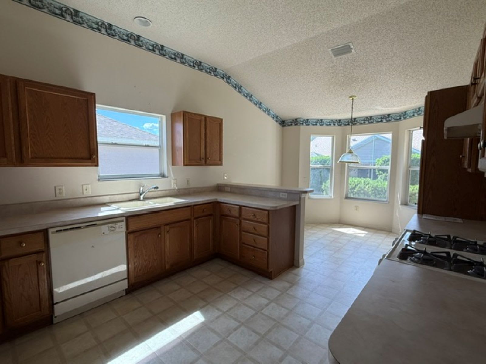 3001 Saint Thomas Ln photo