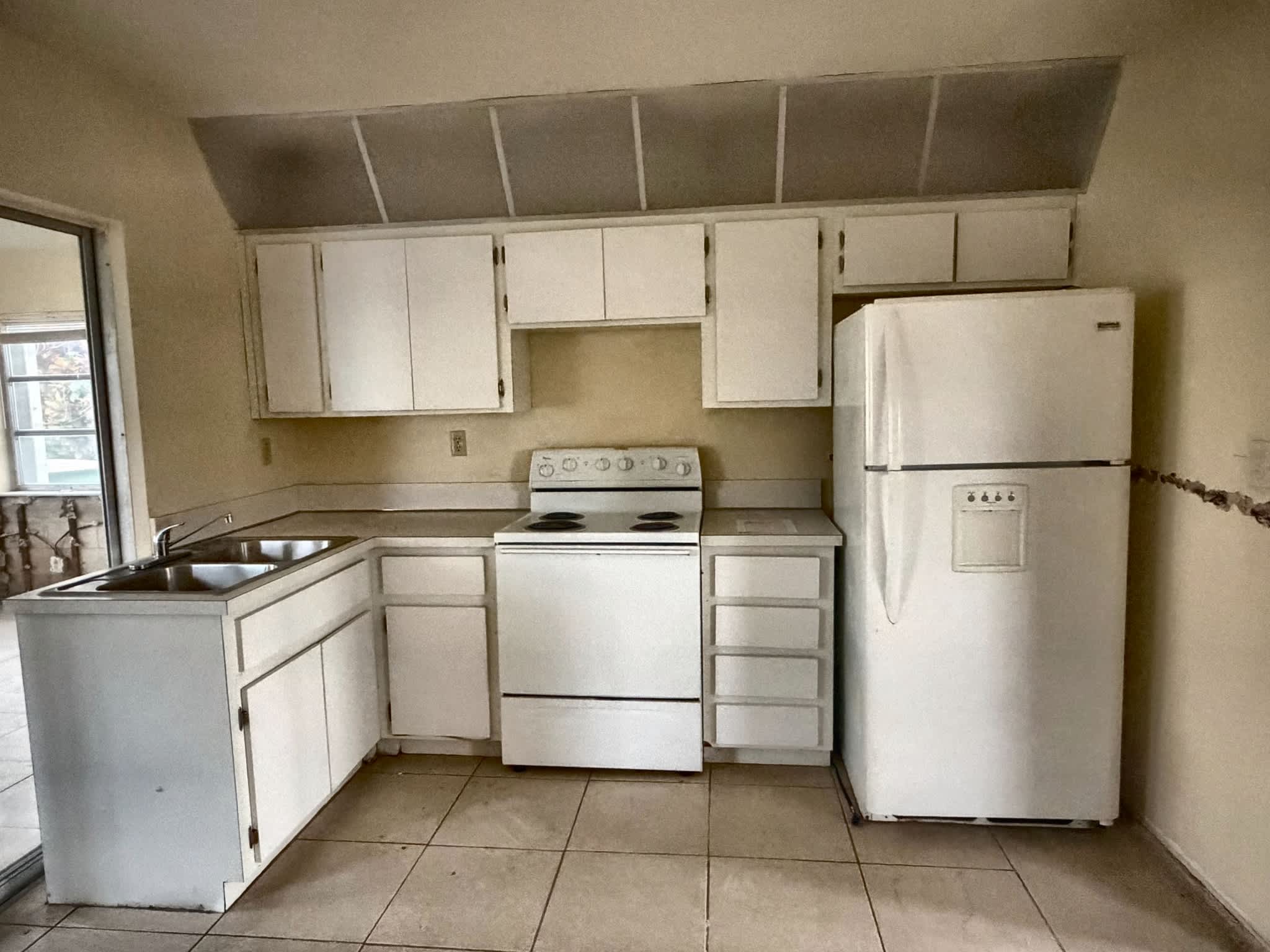 5718 Nw 86th Ter photo