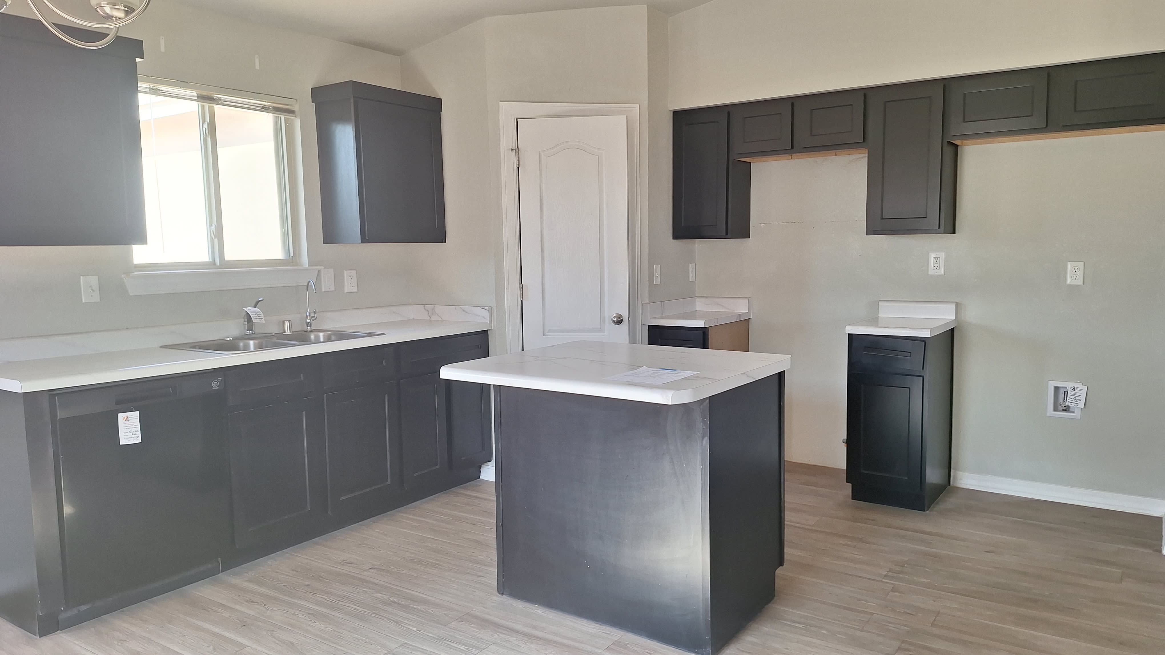 14577 Firewheel Ave photo