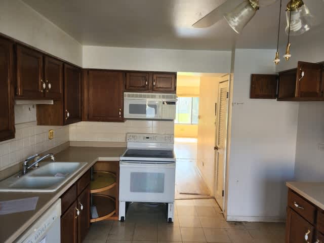 9300 Hamilton Ct photo