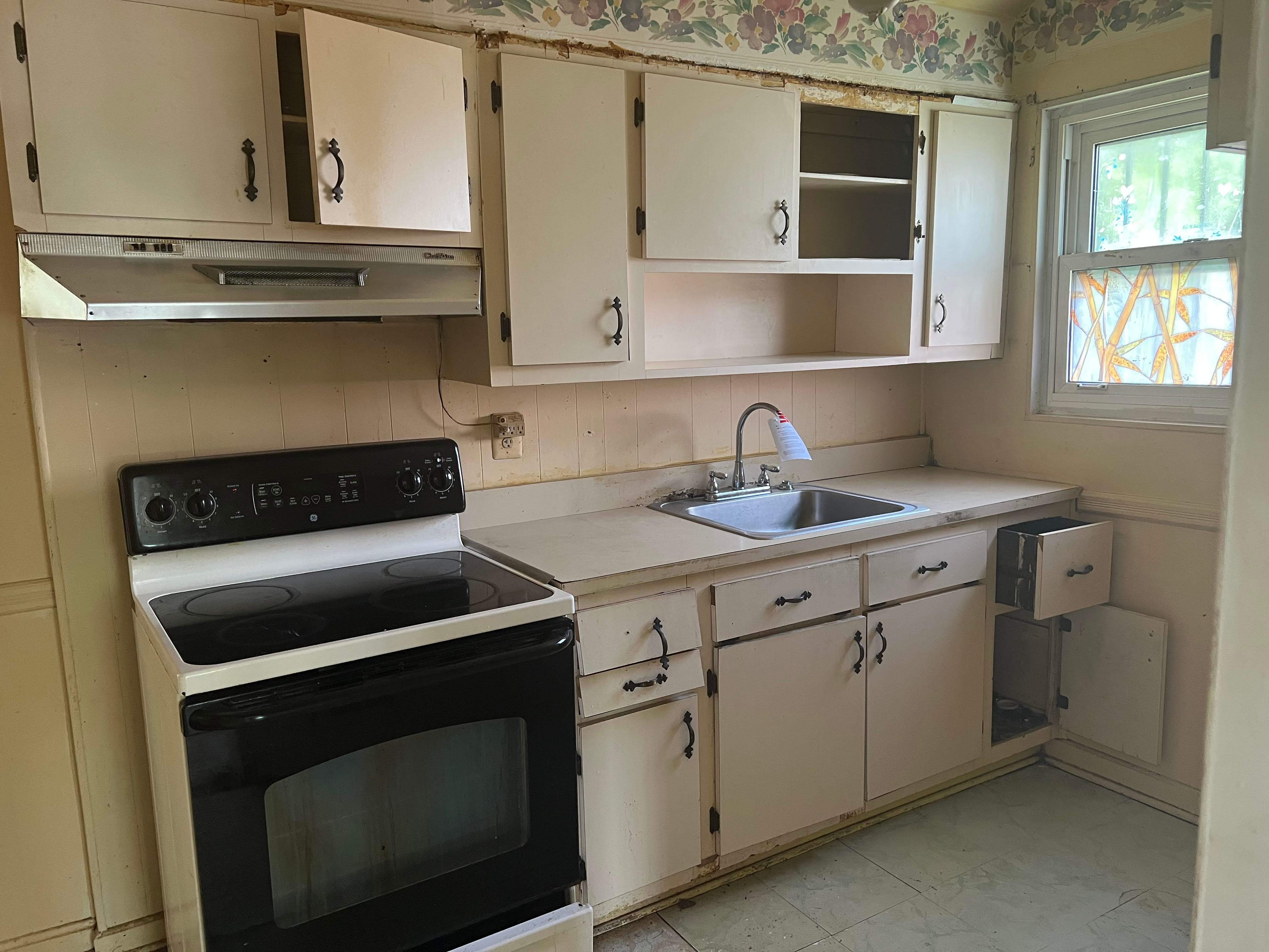 12902 Evanston St photo