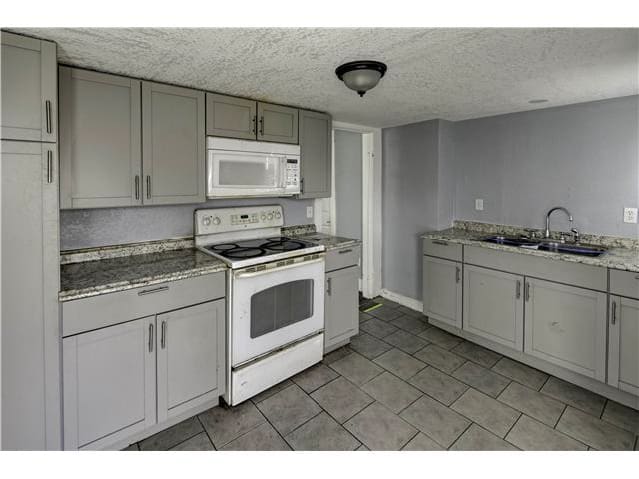 113 N White Ave photo