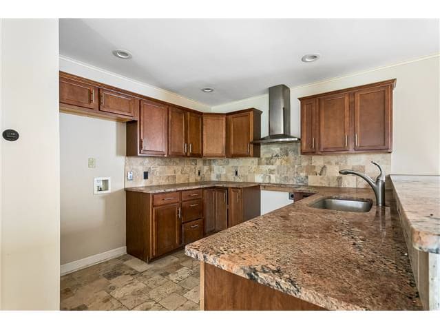 1446 Joan St photo
