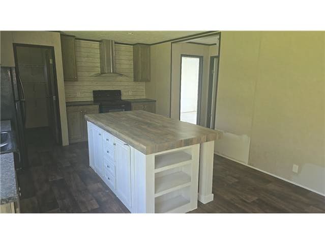 405 Sunflower Ln photo