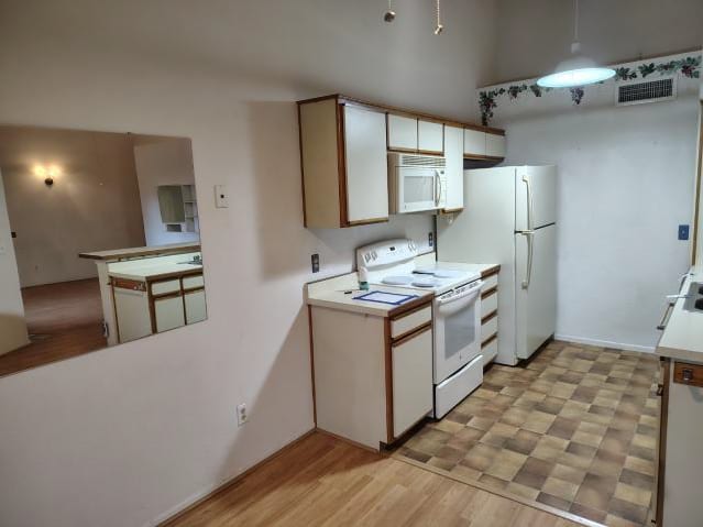 5636 S Wood Crest Dr #139 photo