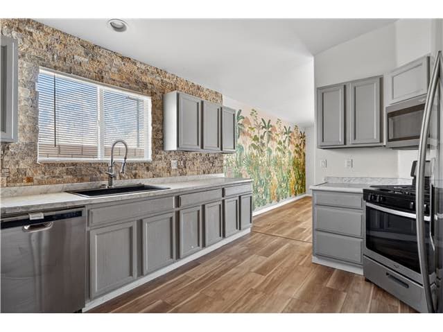 15781 Coral St photo