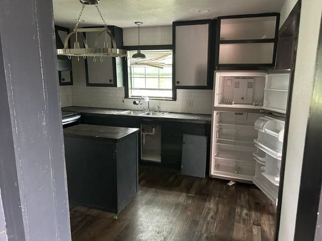501 E Daniel St photo