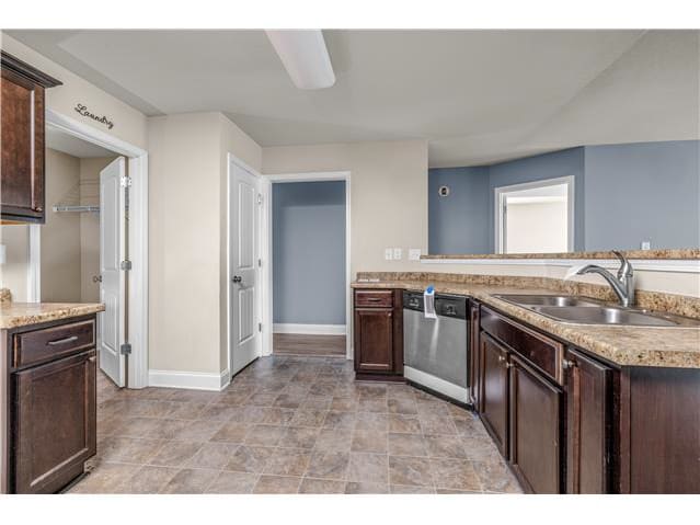 8802 Arendale Dr photo