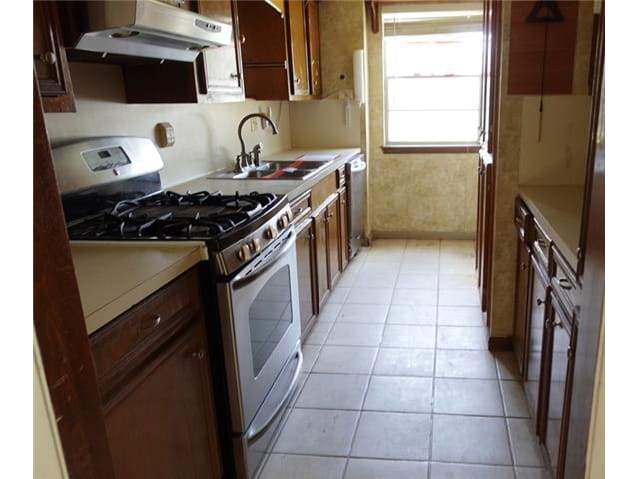 922 Townwood Dr photo