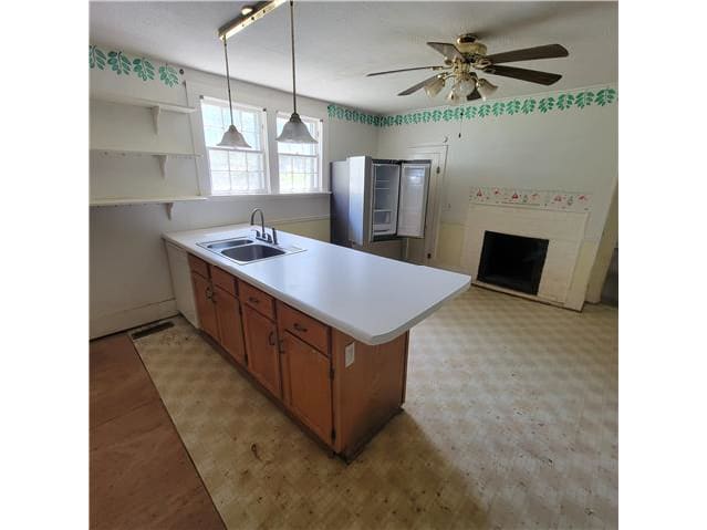 504 Evans St photo