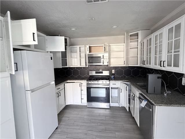 428 Azalea St photo