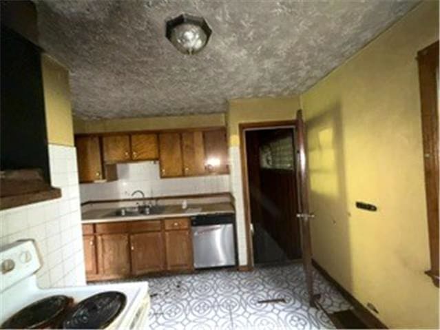 1840 Boulderview Dr SE photo