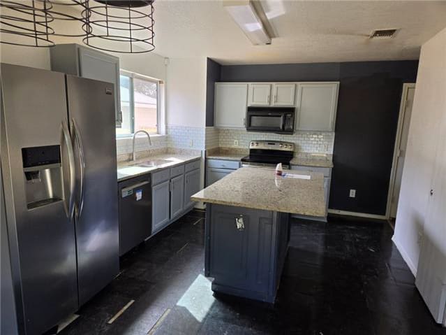 8211 Steep Valley photo