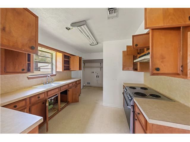 21 Wood Lodge Dr photo