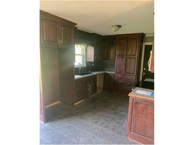 511 Sunset Cir photo