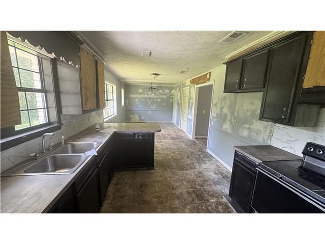 305 Shady Oaks photo