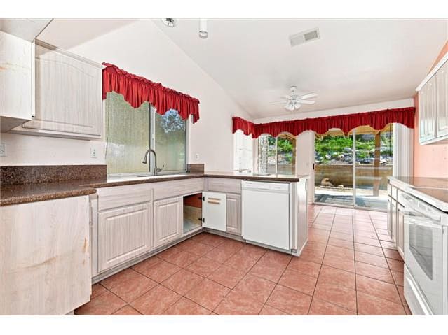 10780 Bel Air Dr photo