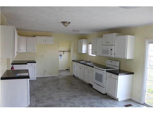 6097 Dutch Elm Dr photo