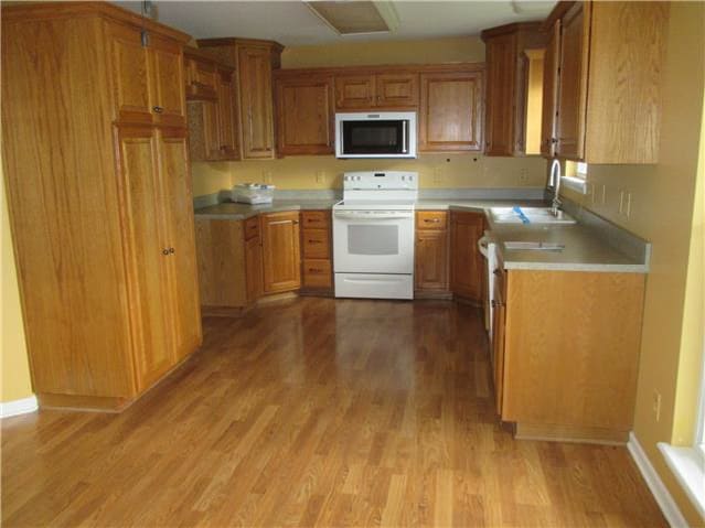 302 Katy Cir photo