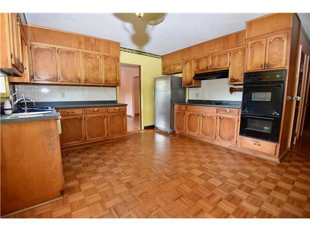 2606 Guenevere Ave SE photo