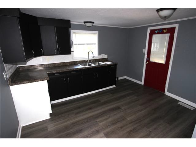 505 W Main St photo