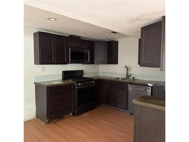 420 Brookside Ln photo