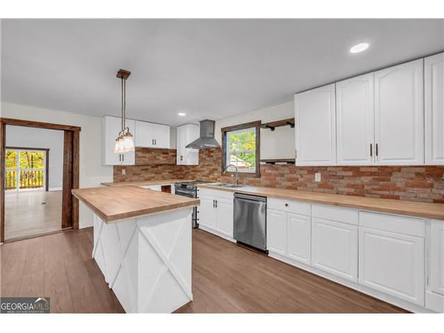 1060 Stephen St photo