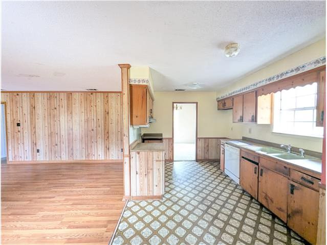 2531 Wedgewood Dr photo