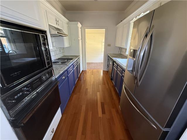 553 Esplanade Dr photo