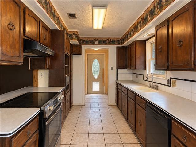 13910 Calhoun Rd photo