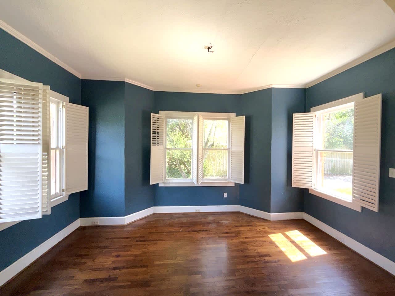216 S Prairieville St photo