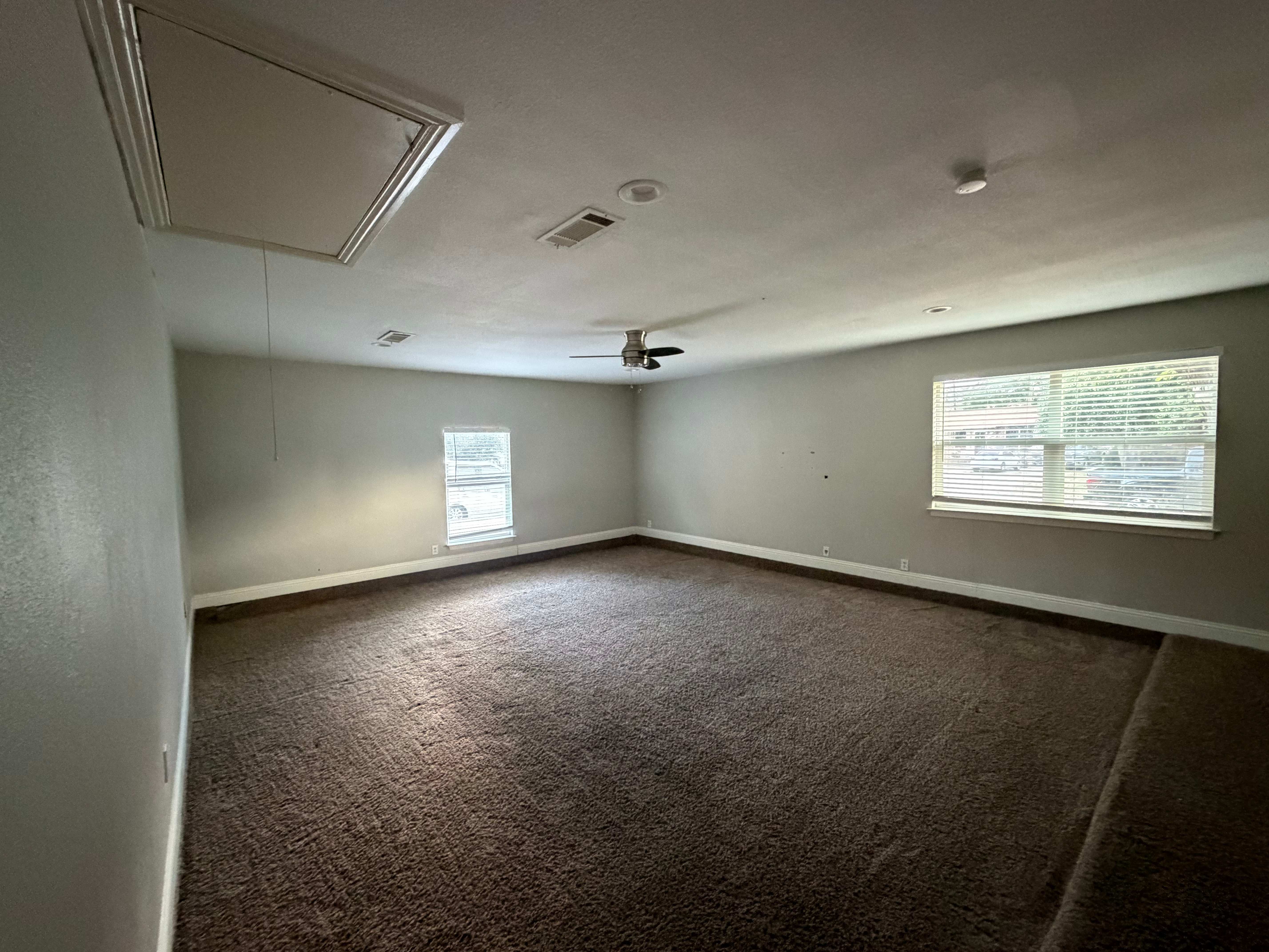 441 Goldwood Dr photo