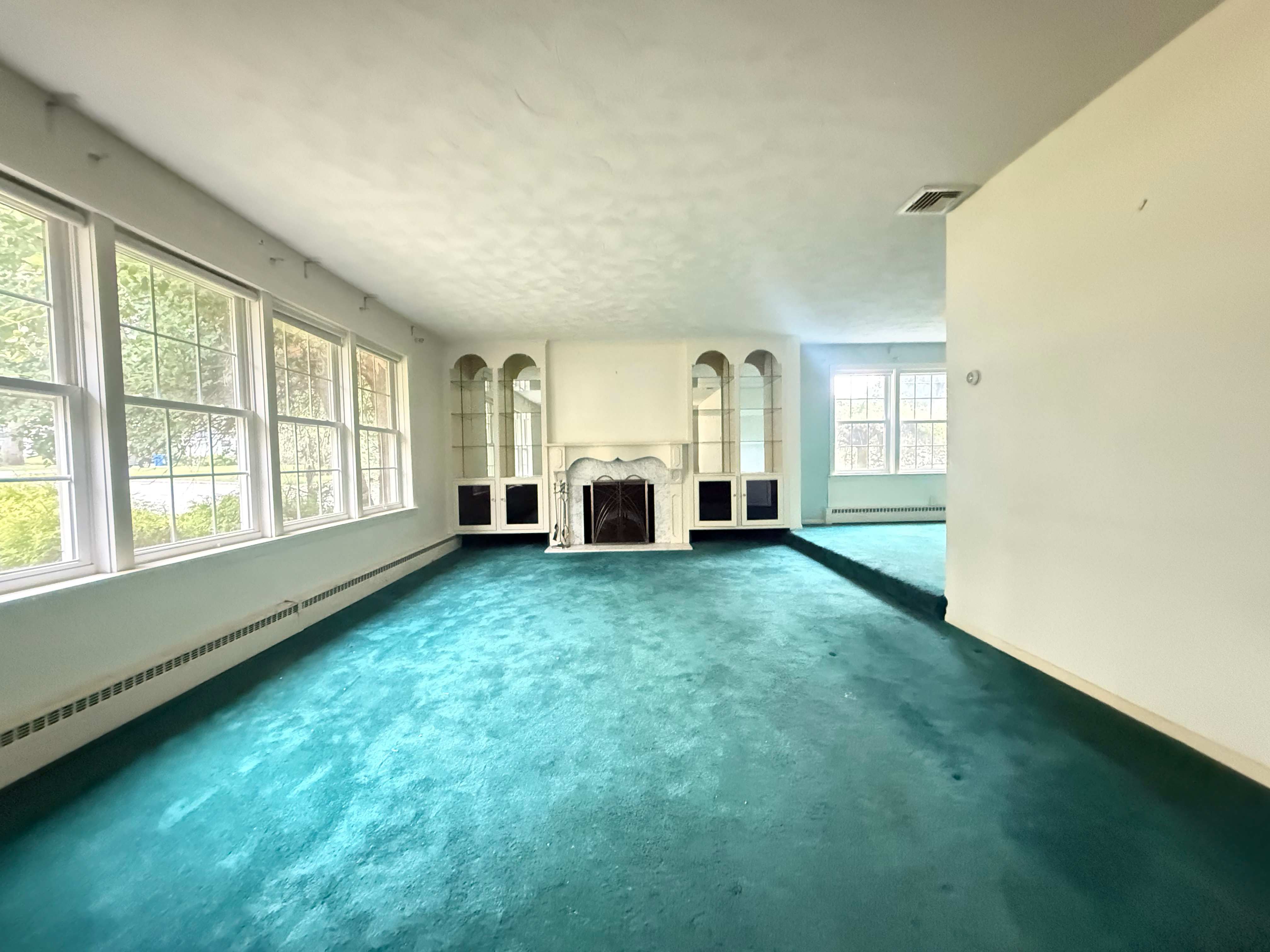 243 Deerfield Rd photo