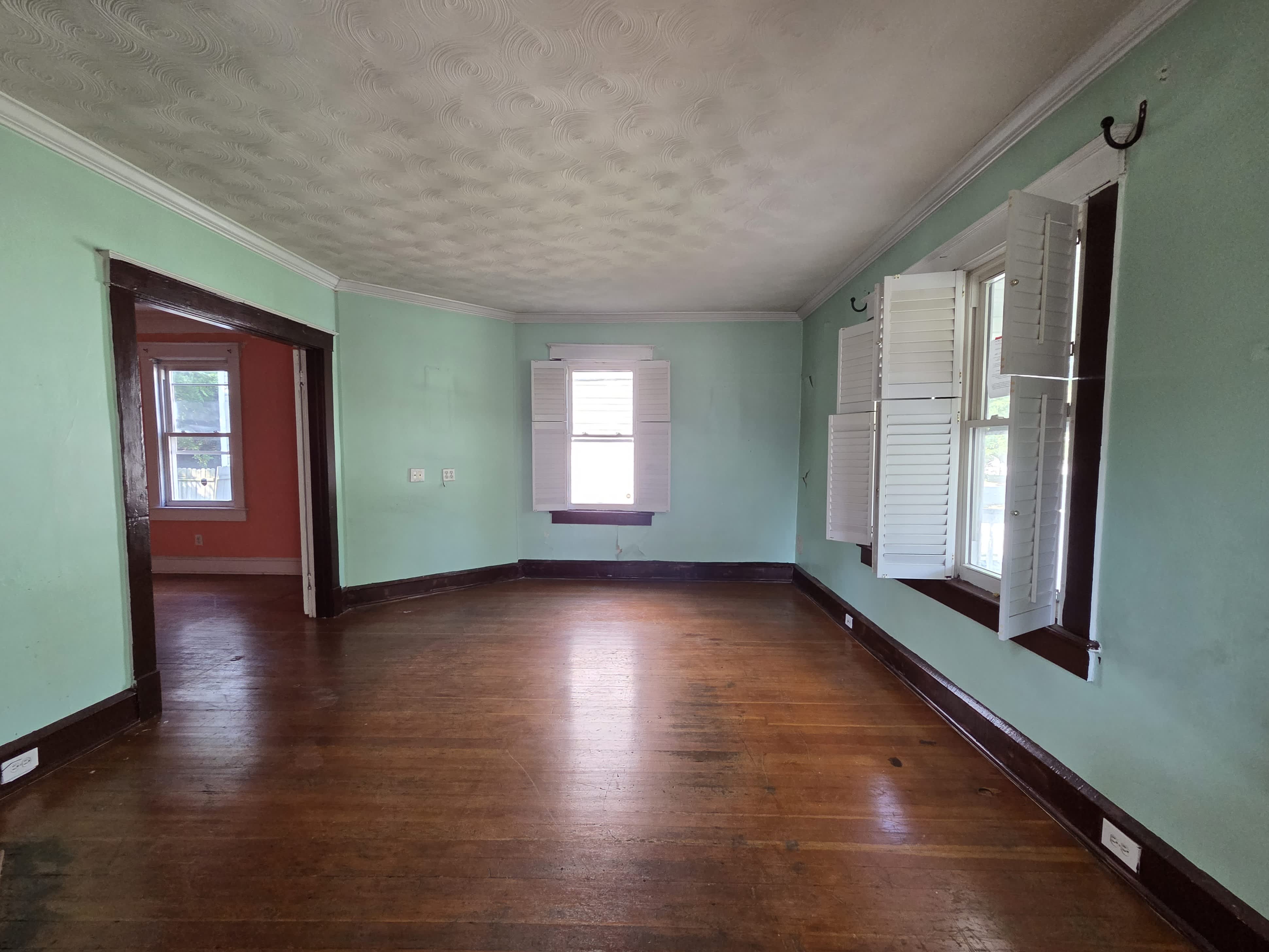 232 53rd St photo