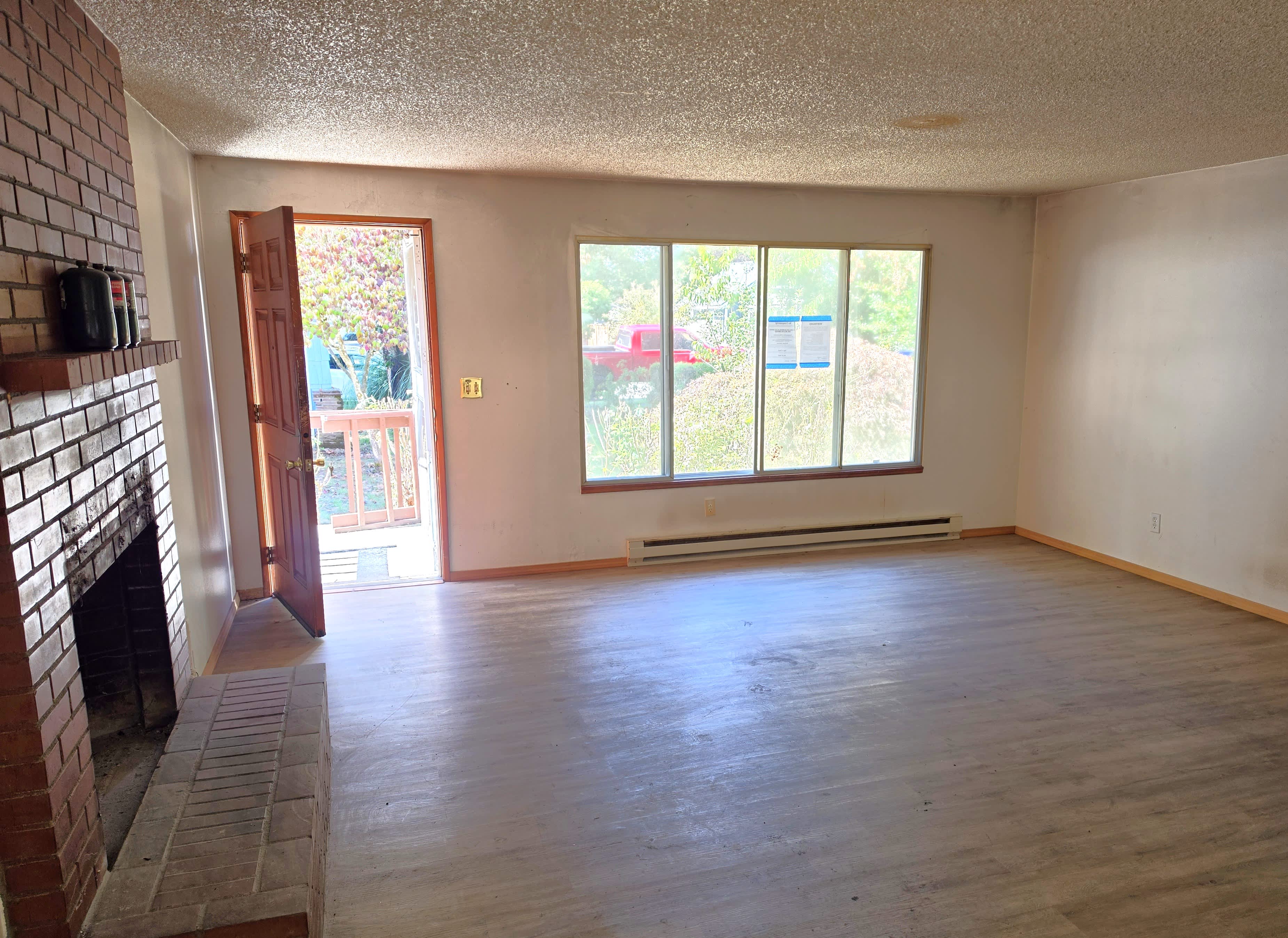 512 S Howard St photo