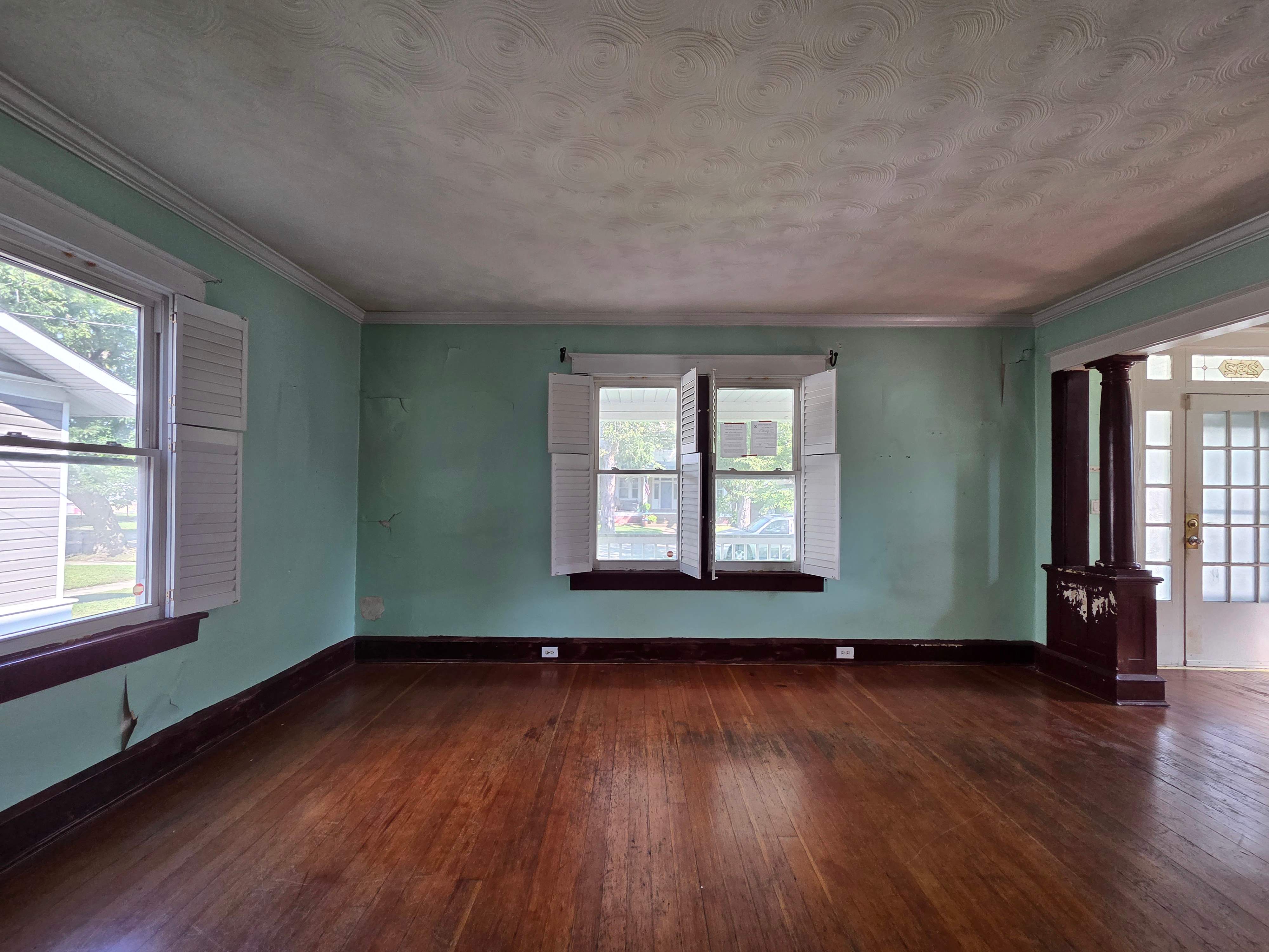 232 53rd St photo