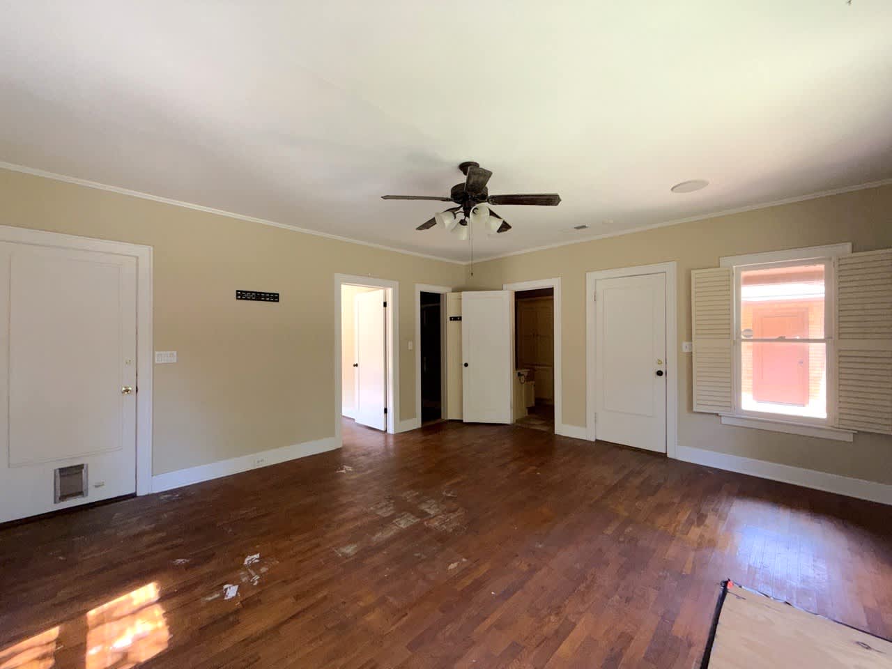 216 S Prairieville St photo