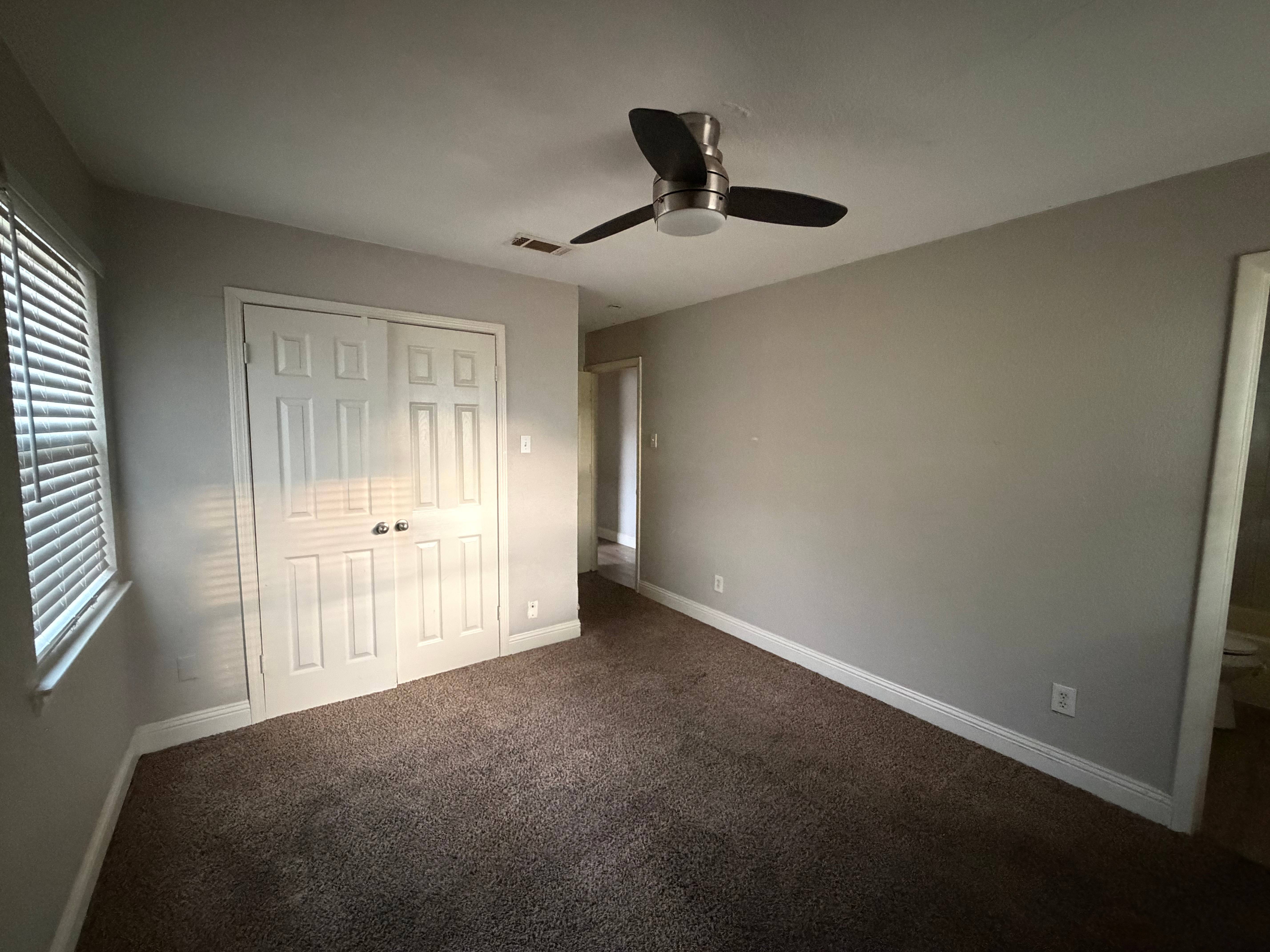 441 Goldwood Dr photo