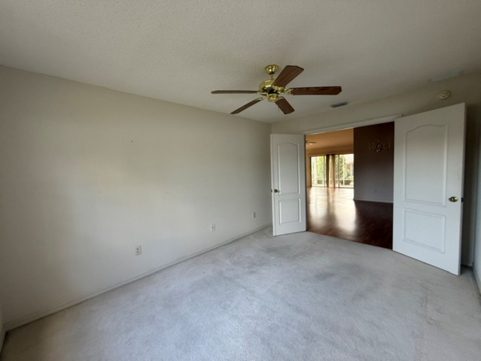 3001 Saint Thomas Ln photo