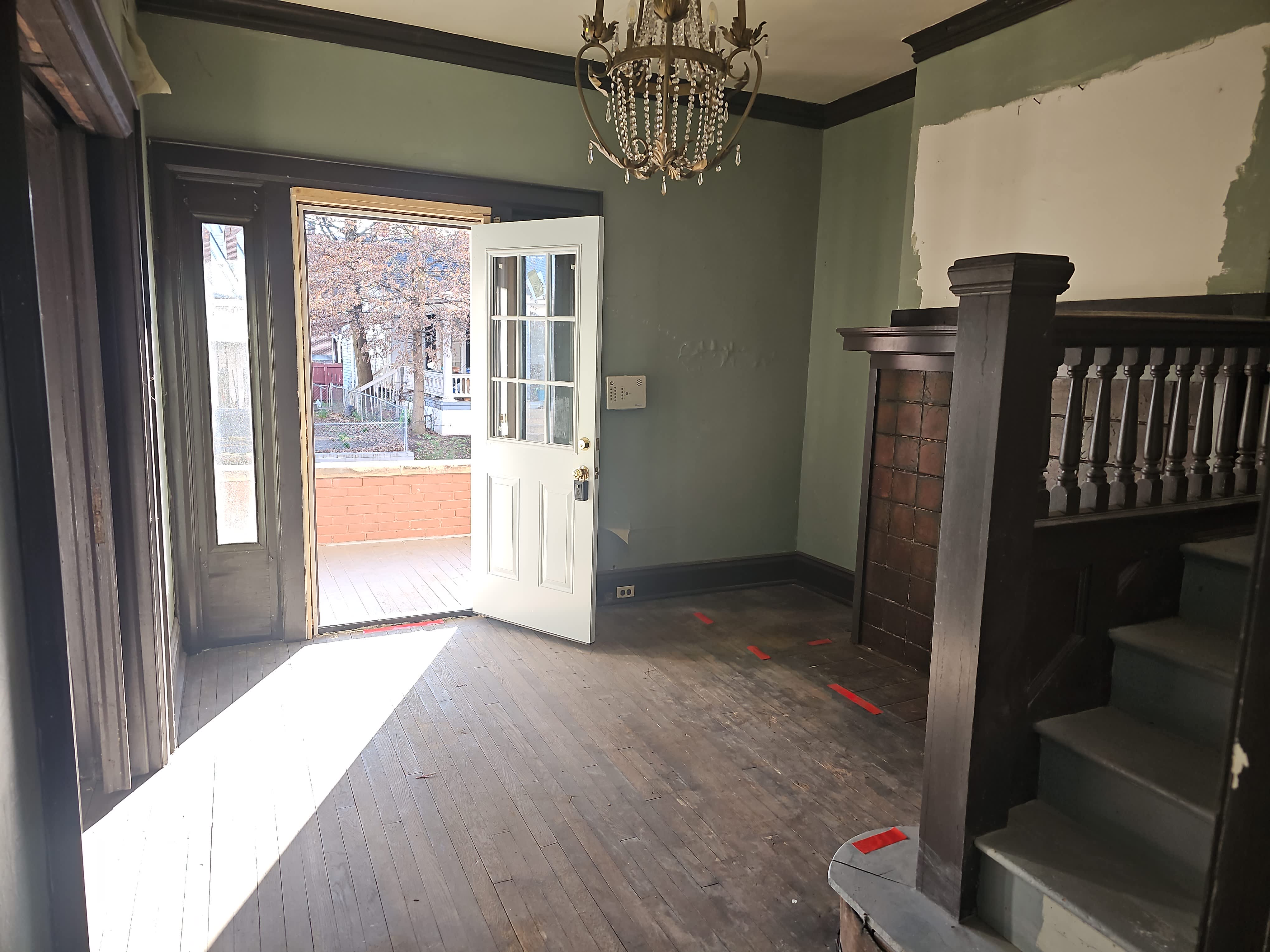 1406 Lee St E photo