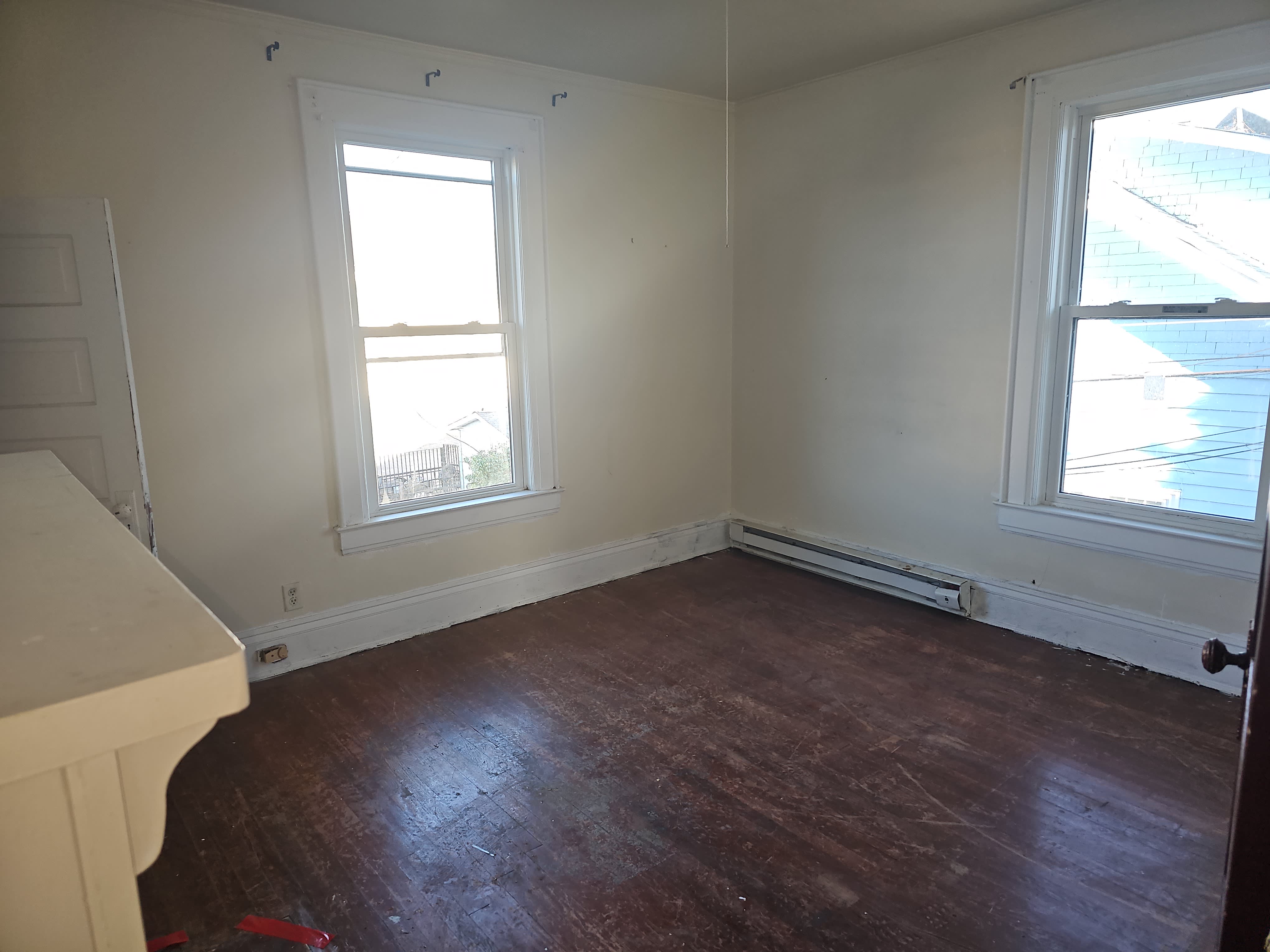 1406 Lee St E photo