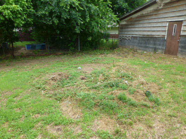 619 N Avenue A photo