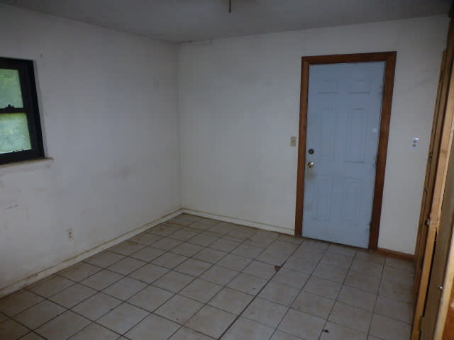 619 N Avenue A photo