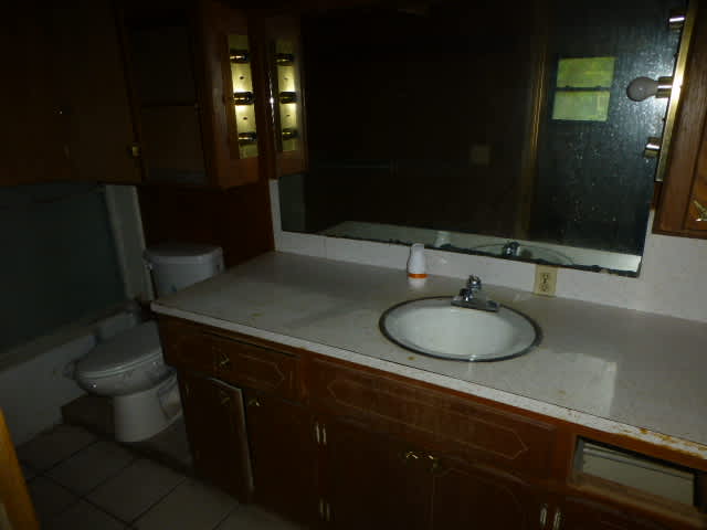 619 N Avenue A photo