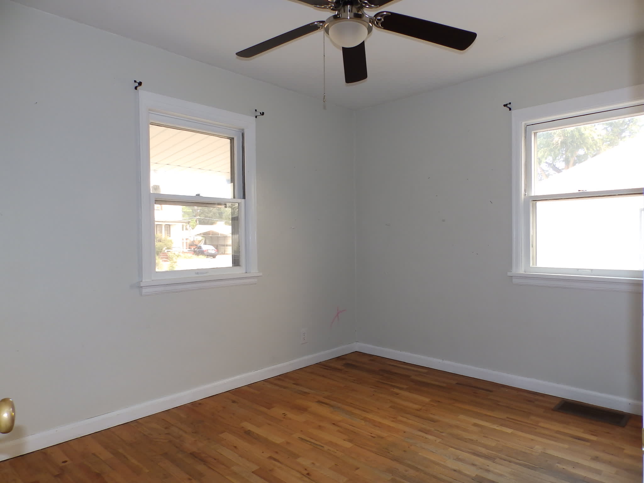 1422 Palmer Ave photo