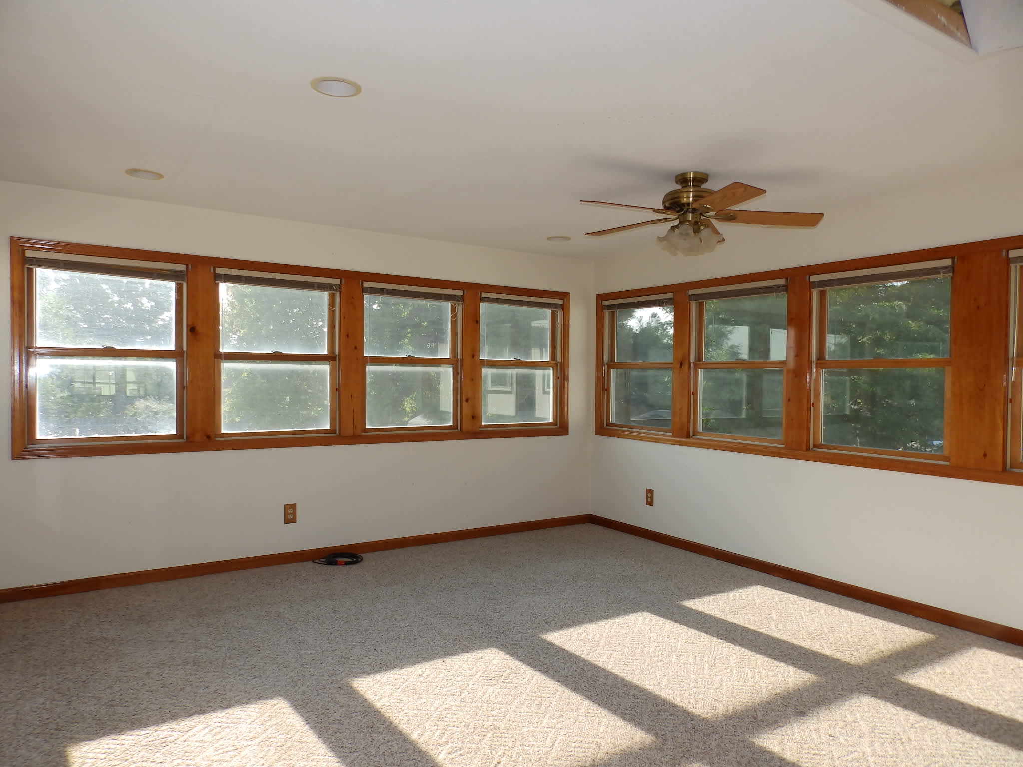 1109 Russell Avenue photo