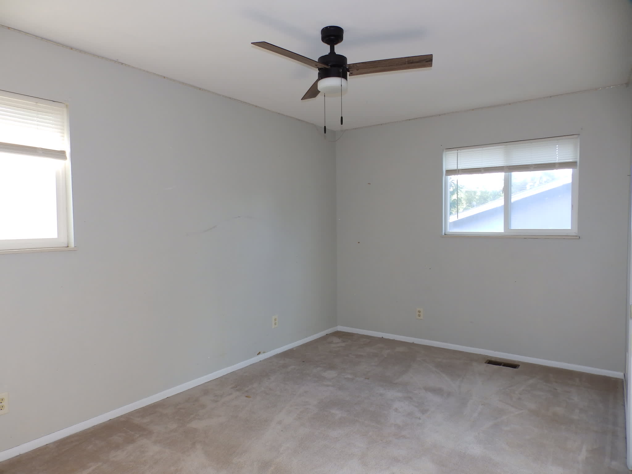 1109 Russell Avenue photo